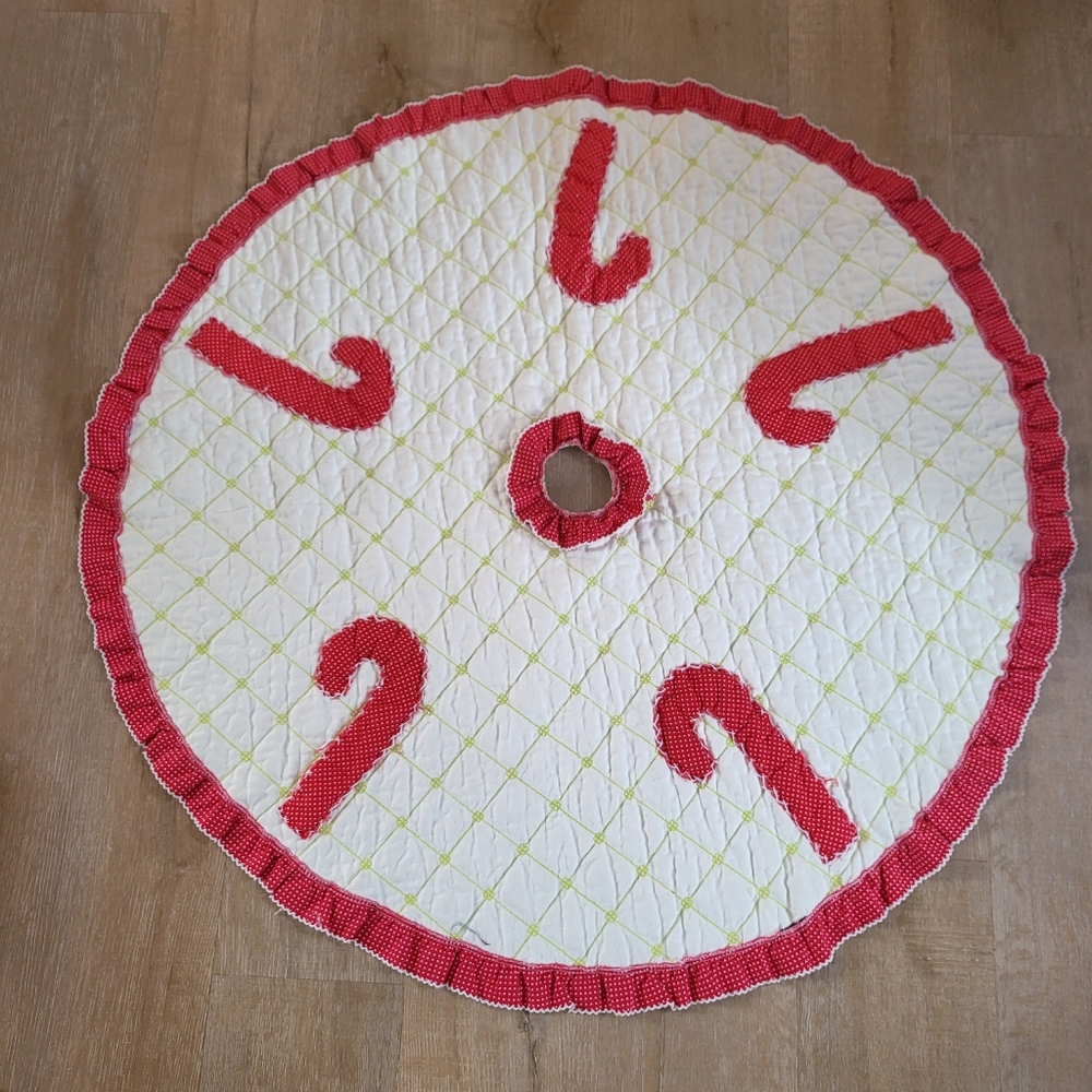 Vintage One of a Kind Christmas Tree Skirt